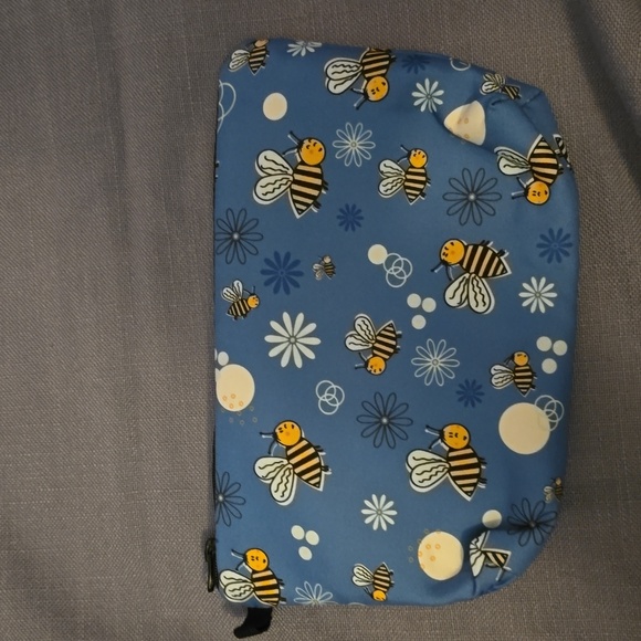 Bee & Flowers Makeup Bag - Picture 1 of 4